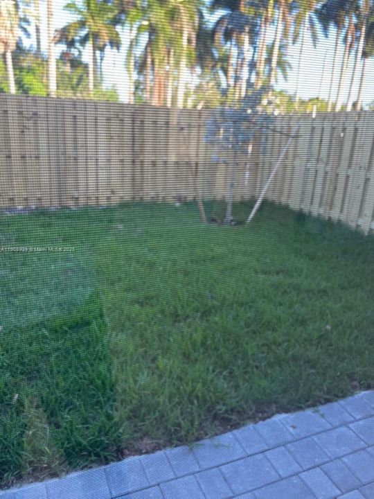 For Sale: $450,000 (3 beds, 2 baths, 1545 Square Feet)