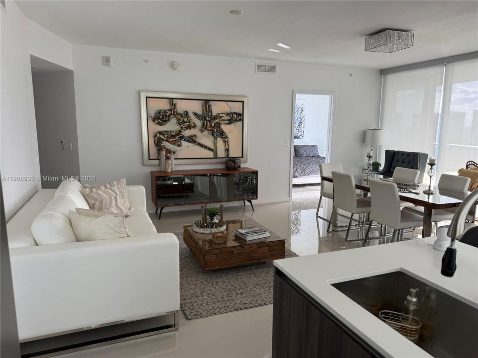 En Renta: $6,800 (2 camas, 2 baños, 1178 Pies cuadrados)