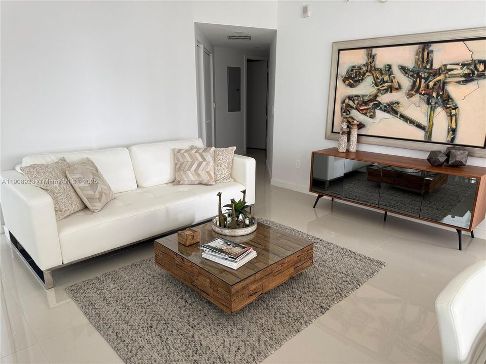 En Renta: $6,800 (2 camas, 2 baños, 1178 Pies cuadrados)