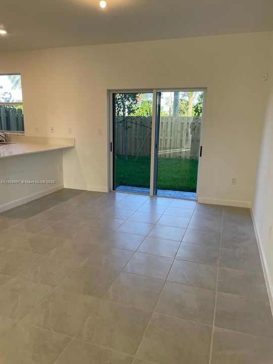 For Sale: $450,000 (3 beds, 2 baths, 1483 Square Feet)