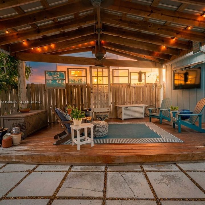 待售: $979,900 (3 贝兹, 2 浴室, 1943 平方英尺)