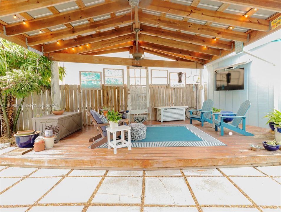 待售: $979,900 (3 贝兹, 2 浴室, 1943 平方英尺)