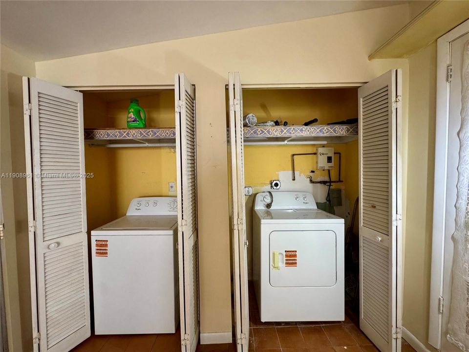 Activo con contrato: $849,000 (3 camas, 2 baños, 1522 Pies cuadrados)