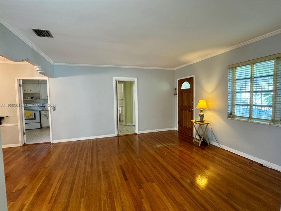 Activo con contrato: $849,000 (3 camas, 2 baños, 1522 Pies cuadrados)