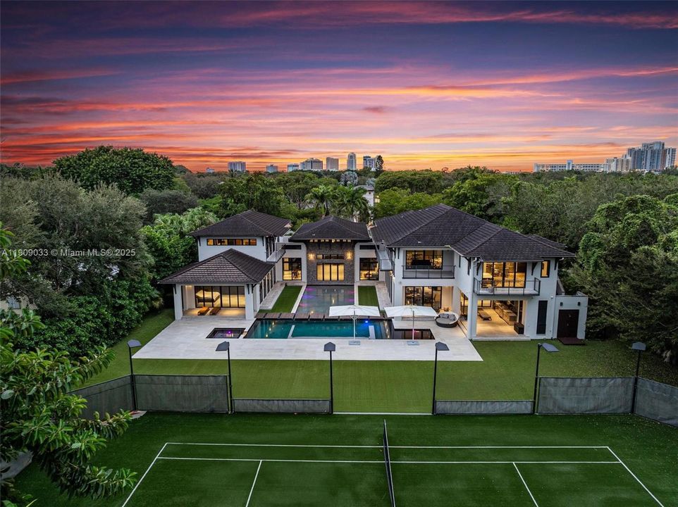 For Sale: $13,850,000 (7 beds, 9 baths, 11300 Square Feet)