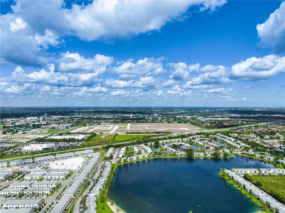 For Sale: $425,000 (4 beds, 3 baths, 1757 Square Feet)