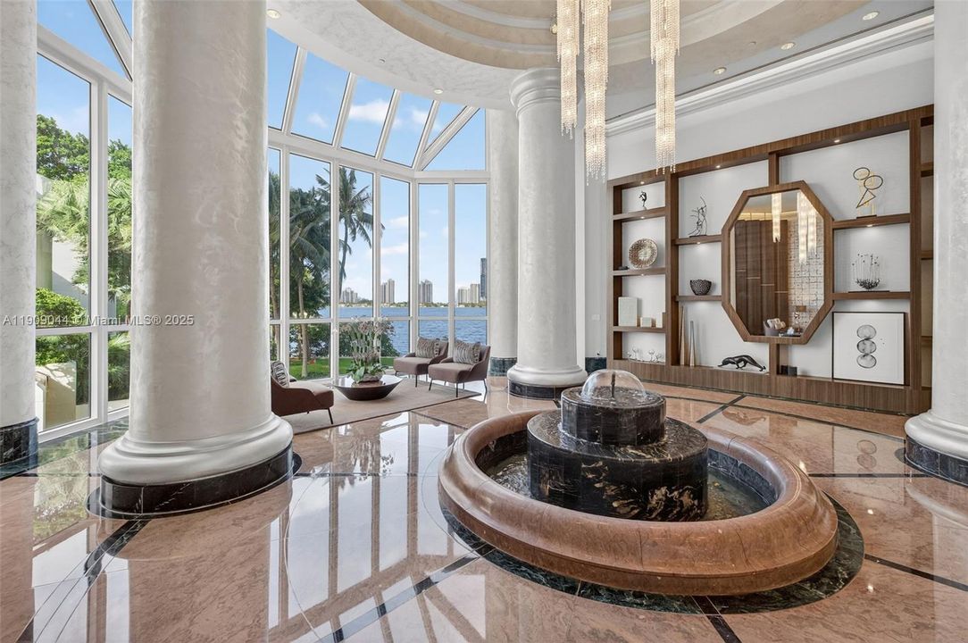 For Sale: $799,000 (2 beds, 2 baths, 1607 Square Feet)