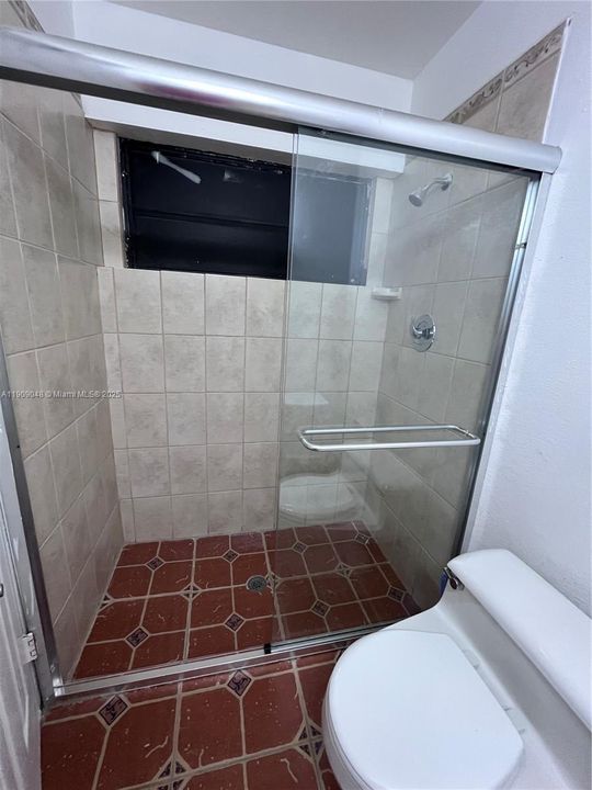 For Rent: $1,200 (1 beds, 1 baths, 0 Square Feet)