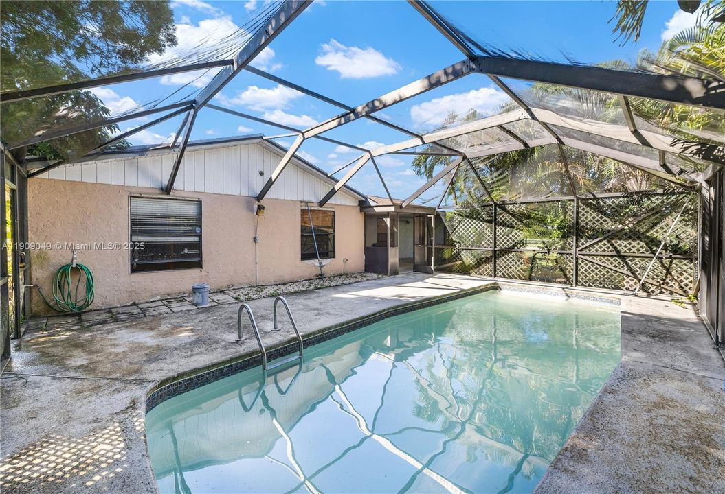 На продажу: $480,000 (3 спален, 2 ванн, 1532 Квадратных фут)