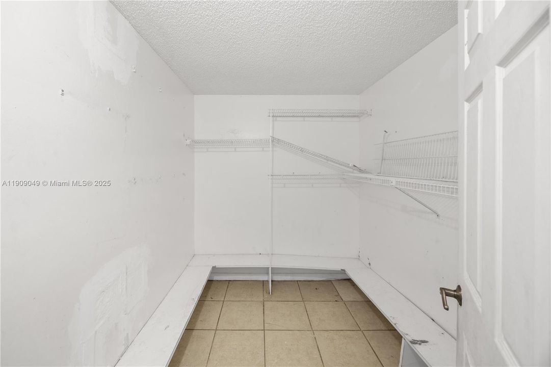 На продажу: $480,000 (3 спален, 2 ванн, 1532 Квадратных фут)