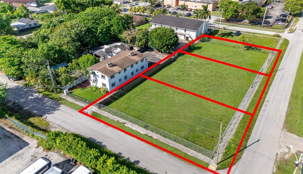 En Venta: $1,550,000 (0 camas, 0 baños, 3907 Pies cuadrados)