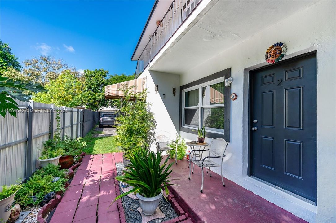 En Venta: $1,550,000 (0 camas, 0 baños, 3907 Pies cuadrados)