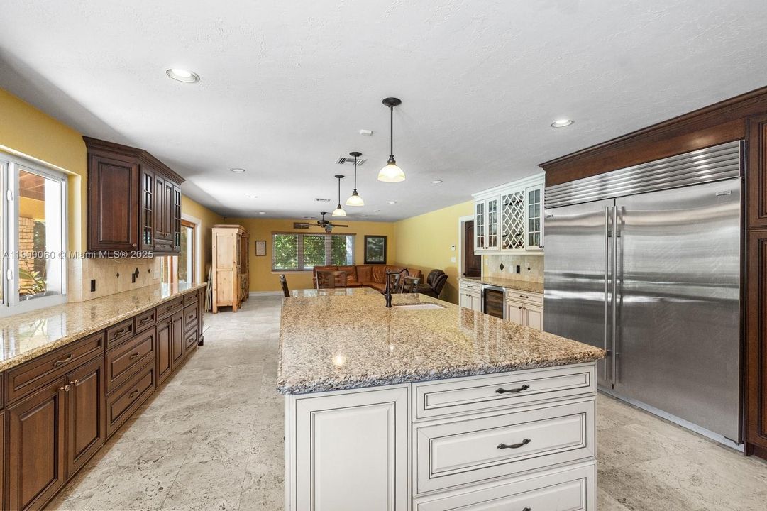 待售: $3,875,000 (5 贝兹, 4 浴室, 4166 平方英尺)