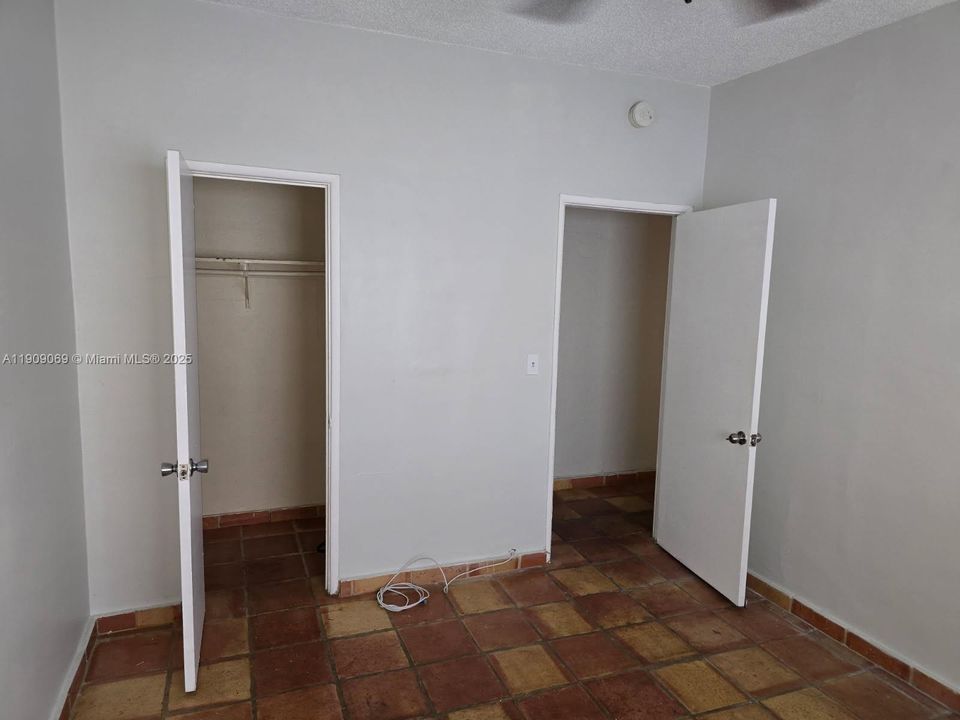 Recently Rented: $2,099 (2 beds, 2 baths, 687 Square Feet)