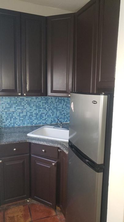 Recently Rented: $2,099 (2 beds, 2 baths, 687 Square Feet)