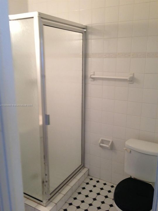 Recently Rented: $2,099 (2 beds, 2 baths, 687 Square Feet)