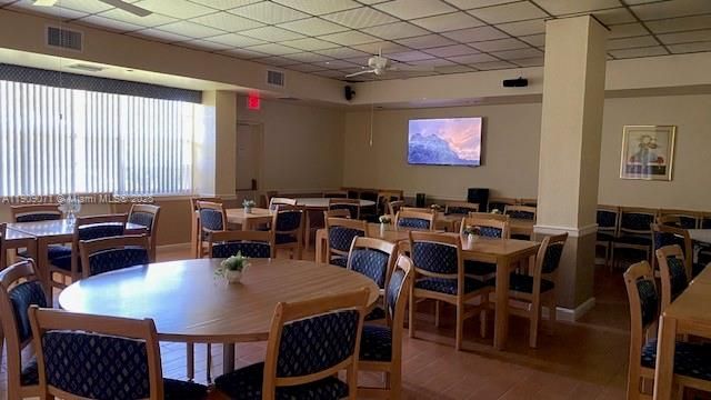 En Renta: $2,300 (2 camas, 2 baños, 1100 Pies cuadrados)