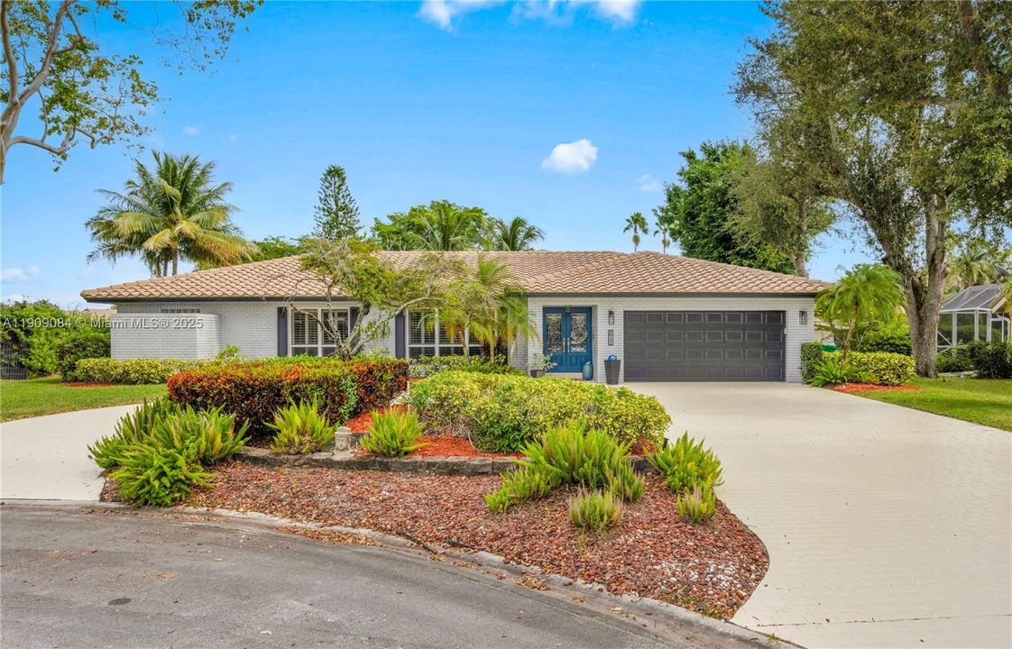 Active With Contract: $759,500 (4 beds, 2 baths, 2691 Square Feet)