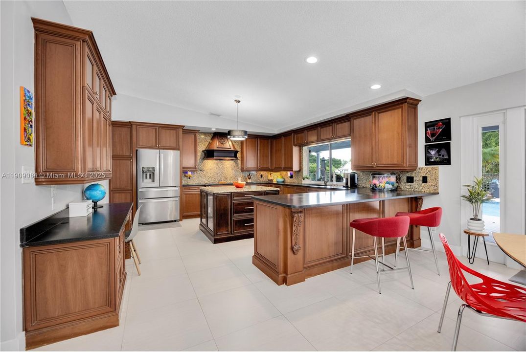 Active With Contract: $759,500 (4 beds, 2 baths, 2691 Square Feet)