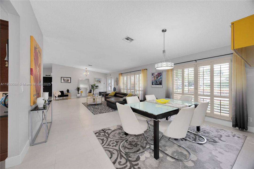 Active With Contract: $759,500 (4 beds, 2 baths, 2691 Square Feet)