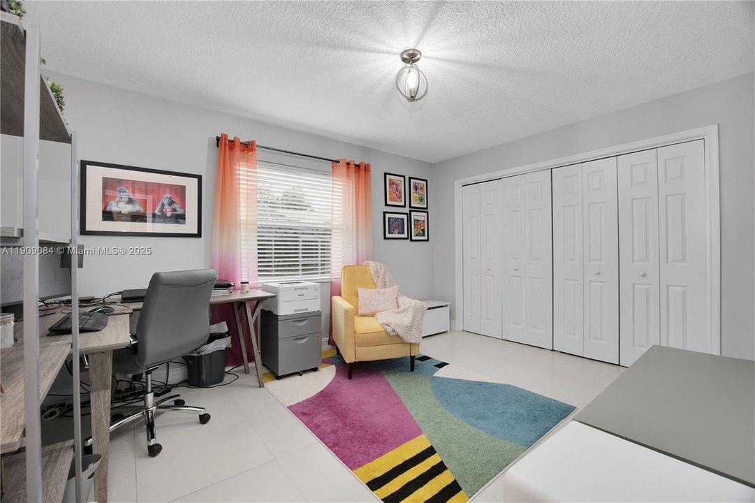 Active With Contract: $759,500 (4 beds, 2 baths, 2691 Square Feet)