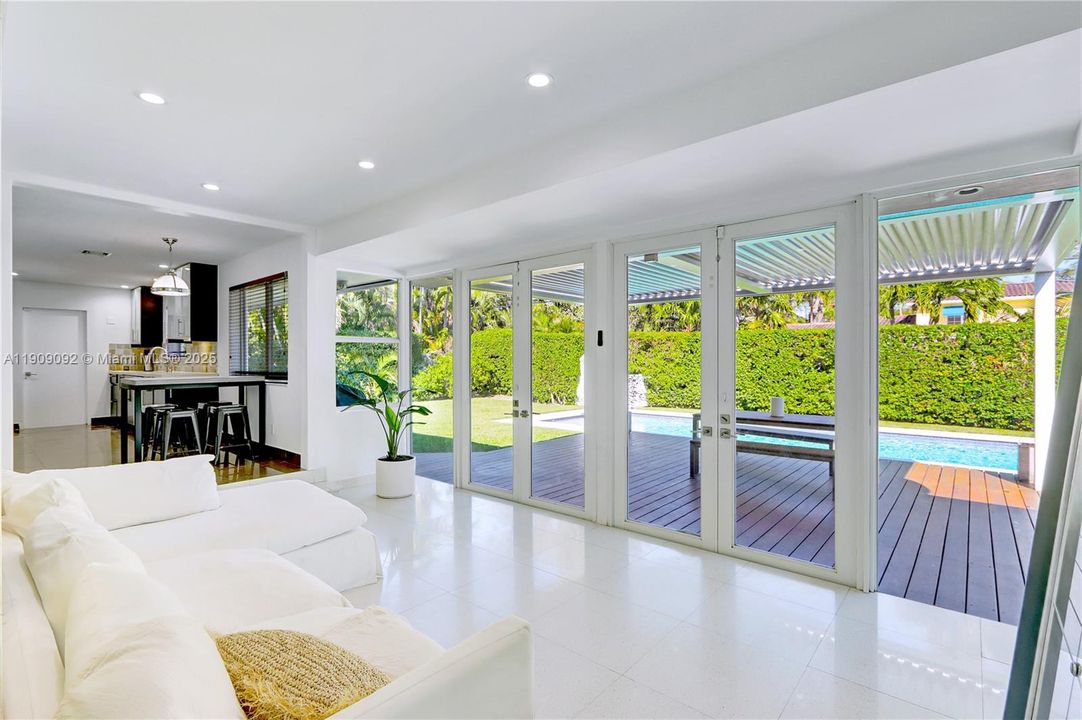 For Rent: $9,995 (3 beds, 2 baths, 2242 Square Feet)