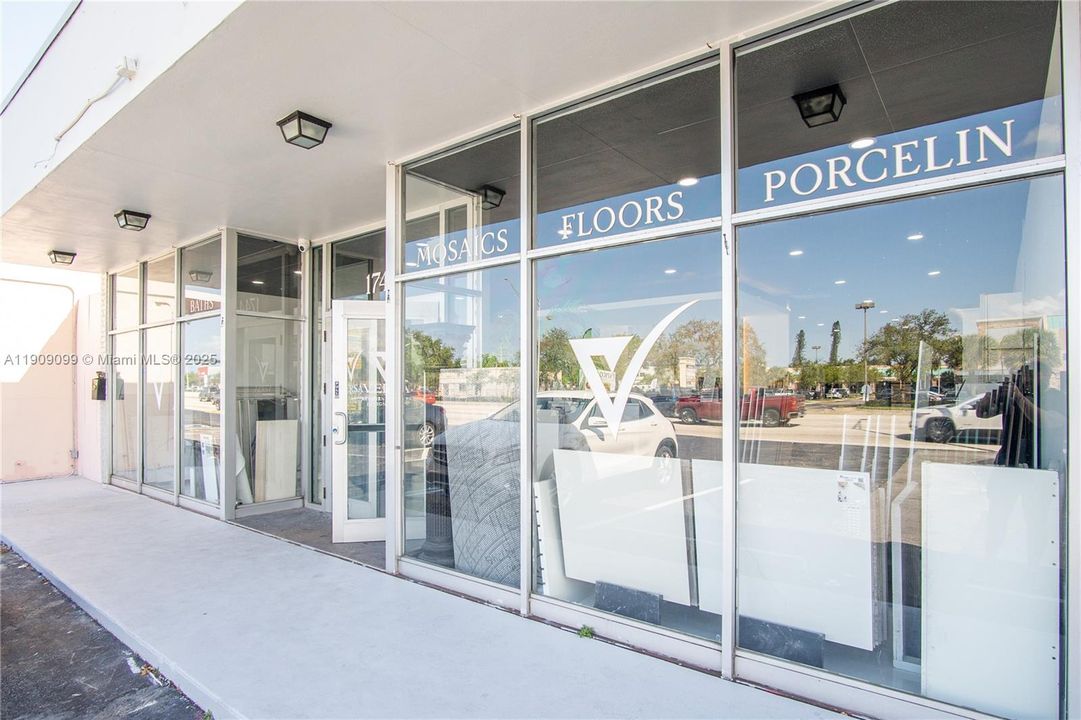 For Rent: $5,500 (0 beds, 0 baths, 0 Square Feet)