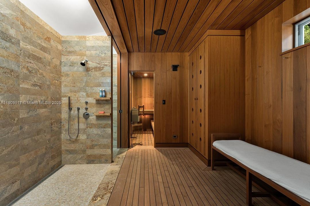 En Venta: $115,000,000 (13 camas, 15 baños, 11855 Pies cuadrados)