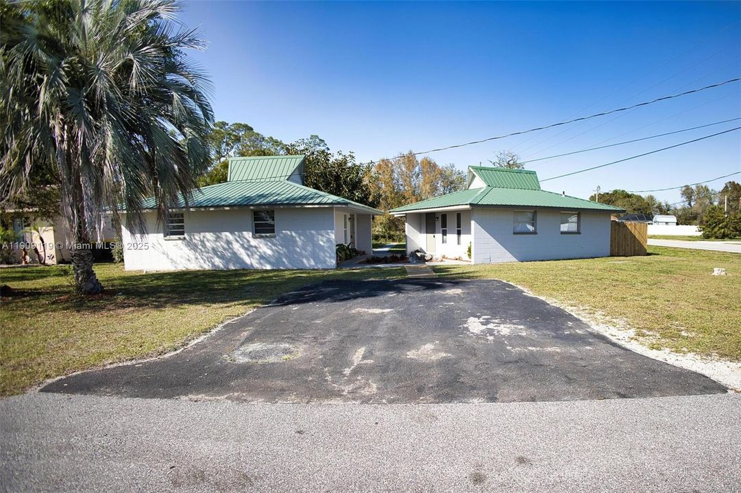 For Sale: $350,000 (0 beds, 0 baths, 1808 Square Feet)