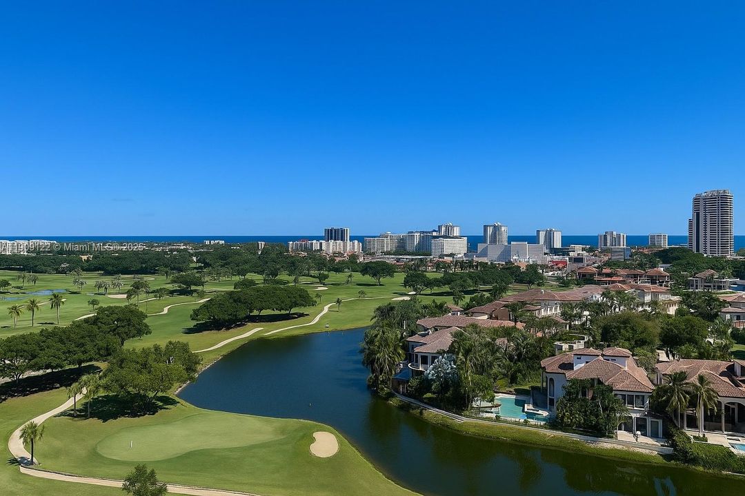 Недавно арендовано: $6,637 (2 спален, 2 ванн, 1341 Квадратных фут)