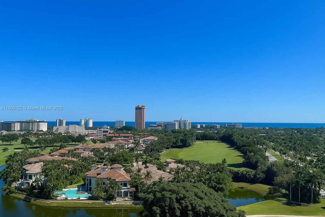 Недавно арендовано: $6,637 (2 спален, 2 ванн, 1341 Квадратных фут)