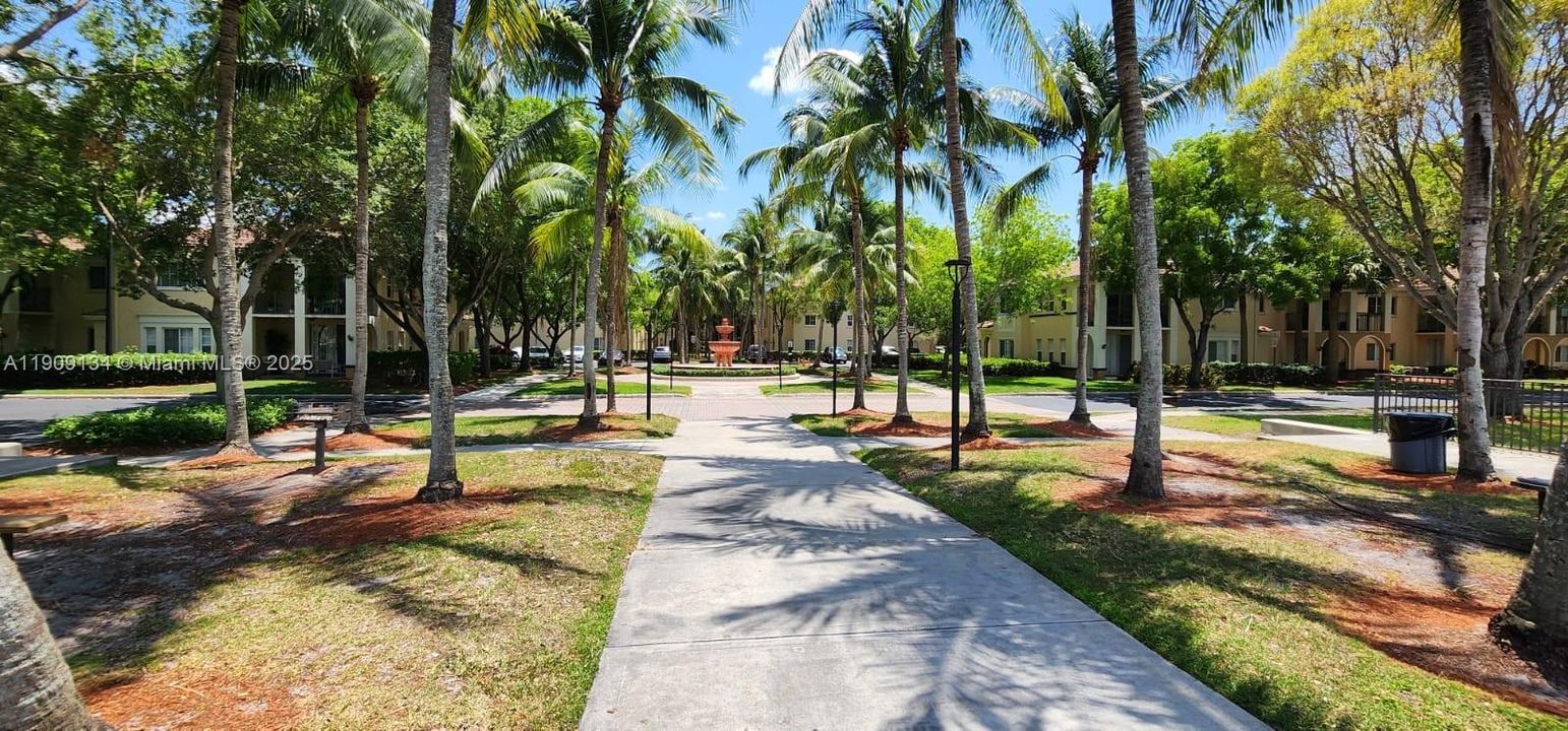 Recientemente alquilado: $2,150 (1 camas, 1 baños, 850 Pies cuadrados)