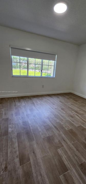 Recientemente alquilado: $2,150 (1 camas, 1 baños, 850 Pies cuadrados)