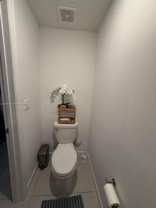 На продажу: $580,000 (3 спален, 2 ванн, 1507 Квадратных фут)