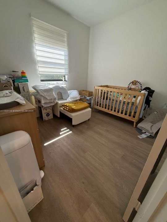 На продажу: $580,000 (3 спален, 2 ванн, 1507 Квадратных фут)