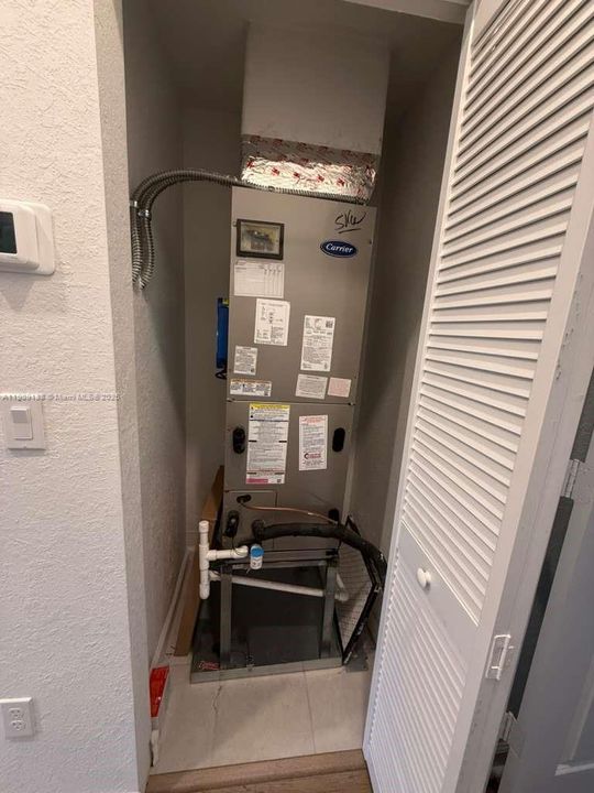 На продажу: $580,000 (3 спален, 2 ванн, 1507 Квадратных фут)