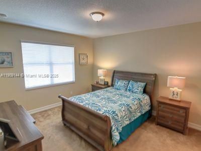 For Sale: $299,900 (2 beds, 2 baths, 1727 Square Feet)