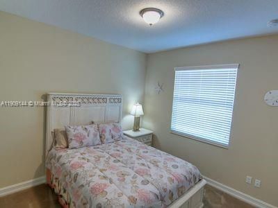 For Sale: $299,900 (2 beds, 2 baths, 1727 Square Feet)