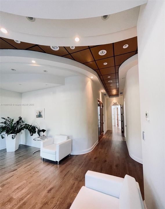 Active With Contract: $900 (0 beds, 0 baths, 0 Square Feet)