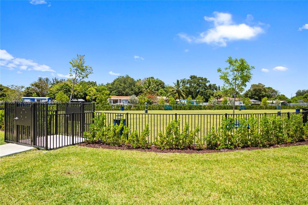 待售: $538,500 (3 贝兹, 3 浴室, 1328 平方英尺)