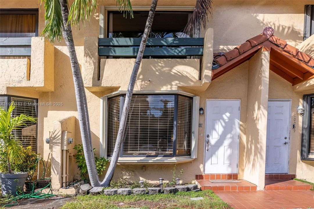 En Venta: $464,900 (2 camas, 1 baños, 1152 Pies cuadrados)