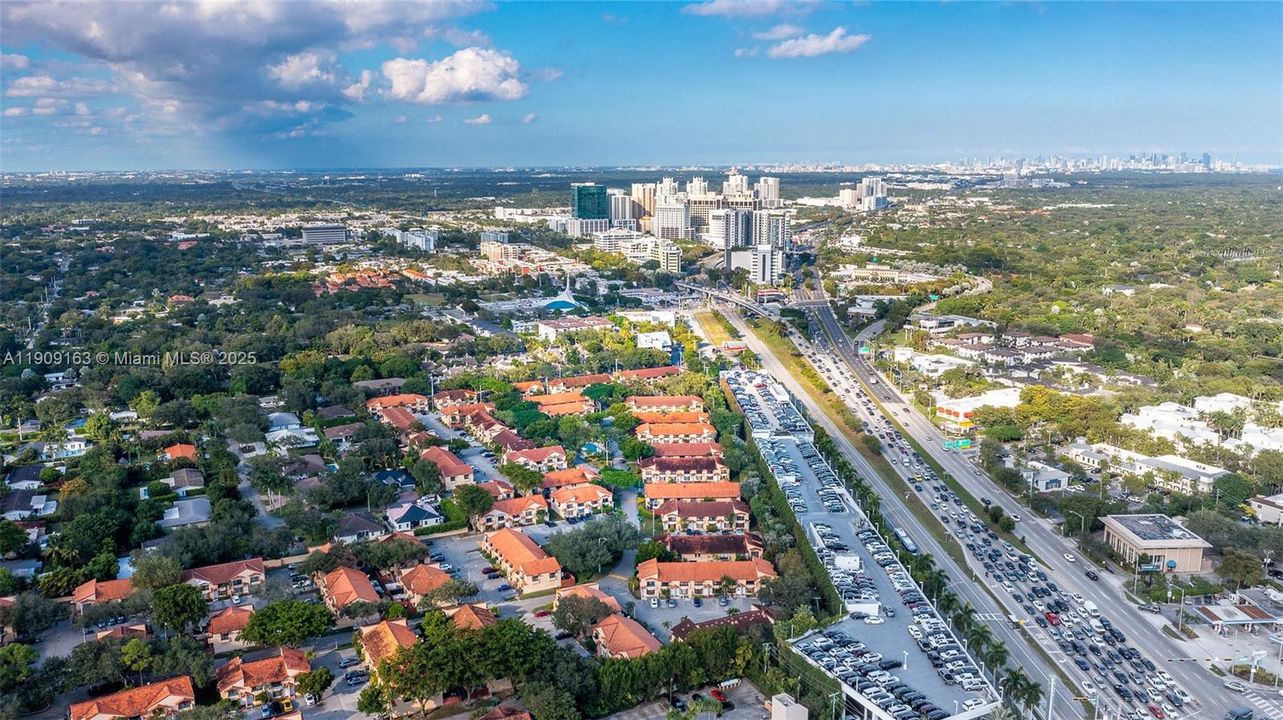 En Venta: $464,900 (2 camas, 1 baños, 1152 Pies cuadrados)