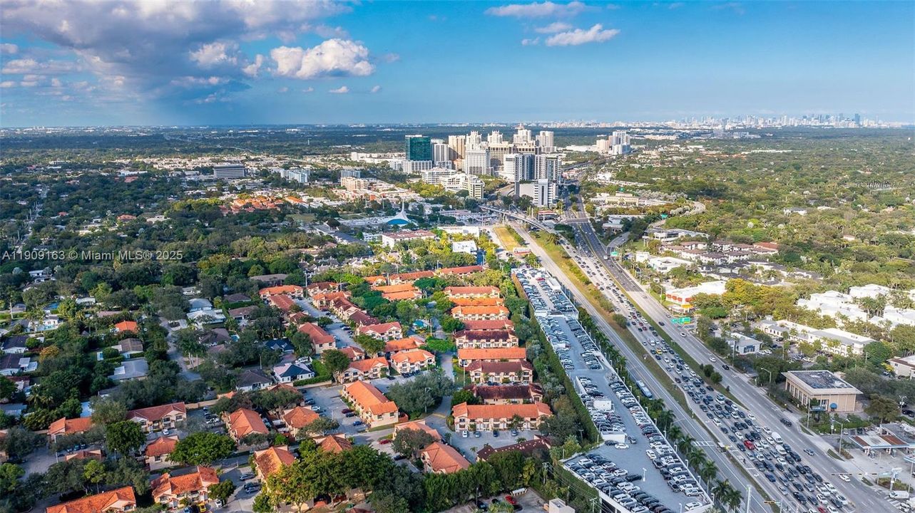 En Venta: $464,900 (2 camas, 1 baños, 1152 Pies cuadrados)