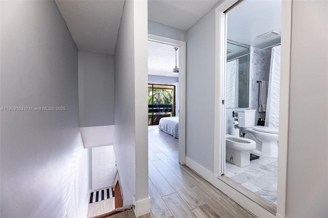 En Venta: $464,900 (2 camas, 1 baños, 1152 Pies cuadrados)