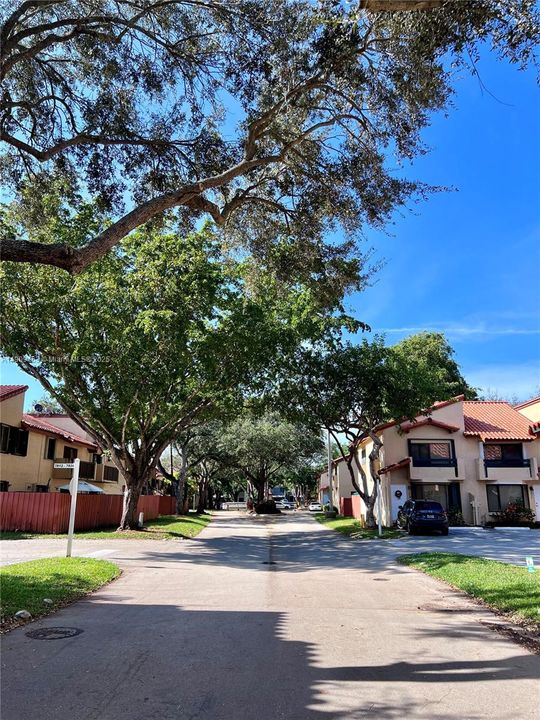 En Venta: $464,900 (2 camas, 1 baños, 1152 Pies cuadrados)