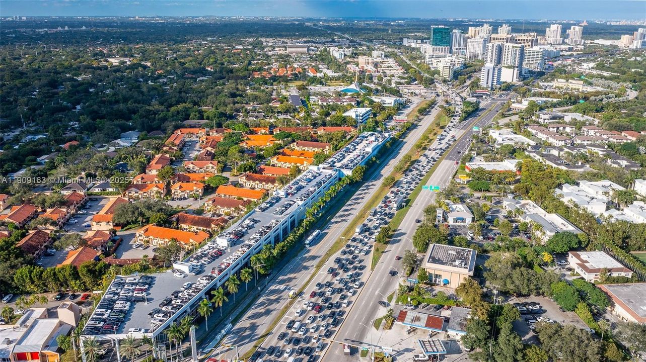 En Venta: $464,900 (2 camas, 1 baños, 1152 Pies cuadrados)