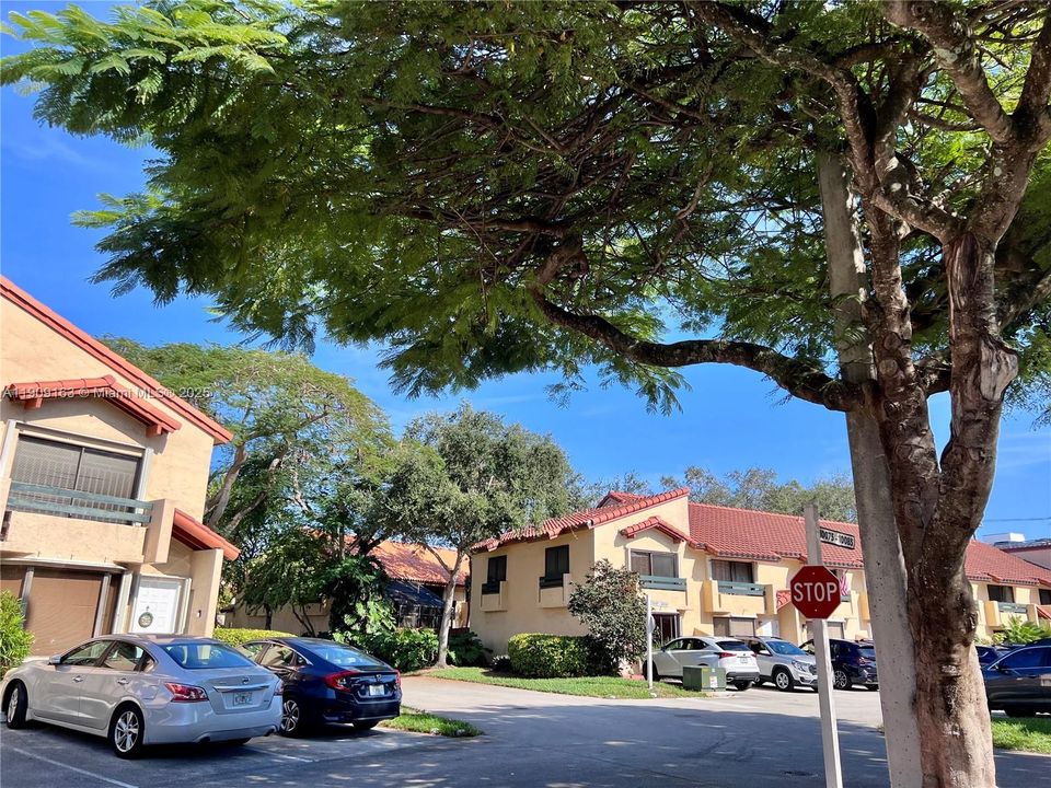 En Venta: $464,900 (2 camas, 1 baños, 1152 Pies cuadrados)