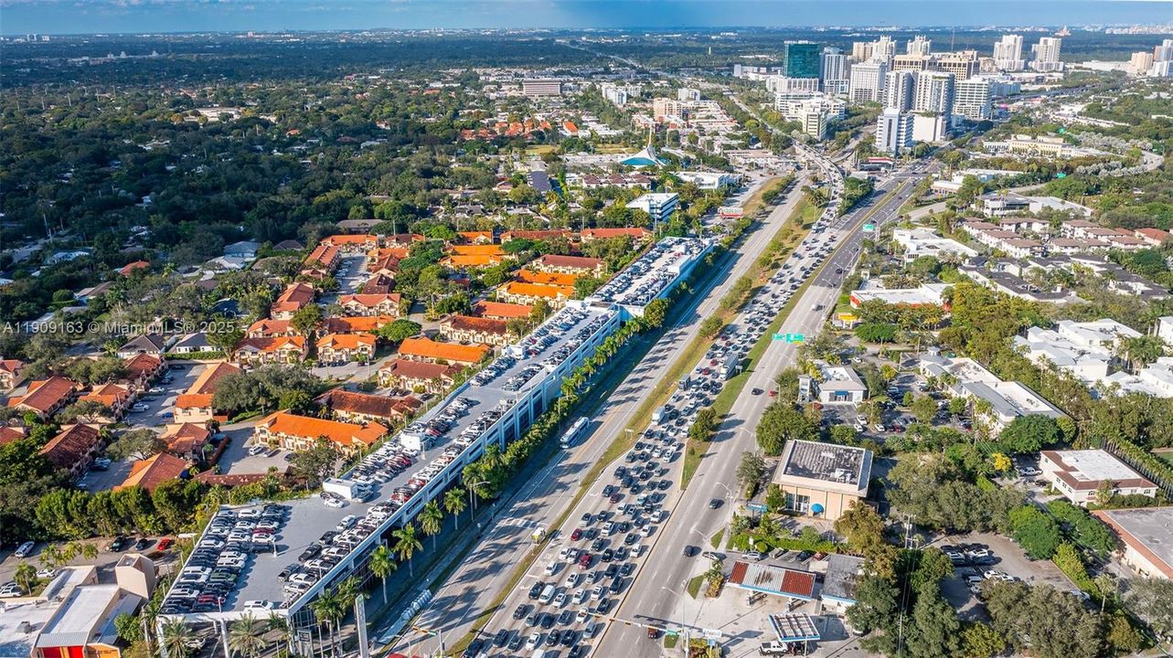 En Venta: $464,900 (2 camas, 1 baños, 1152 Pies cuadrados)