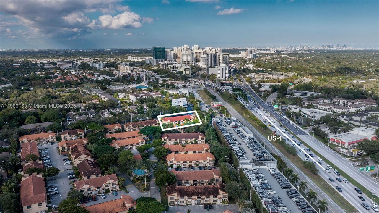 En Venta: $464,900 (2 camas, 1 baños, 1152 Pies cuadrados)