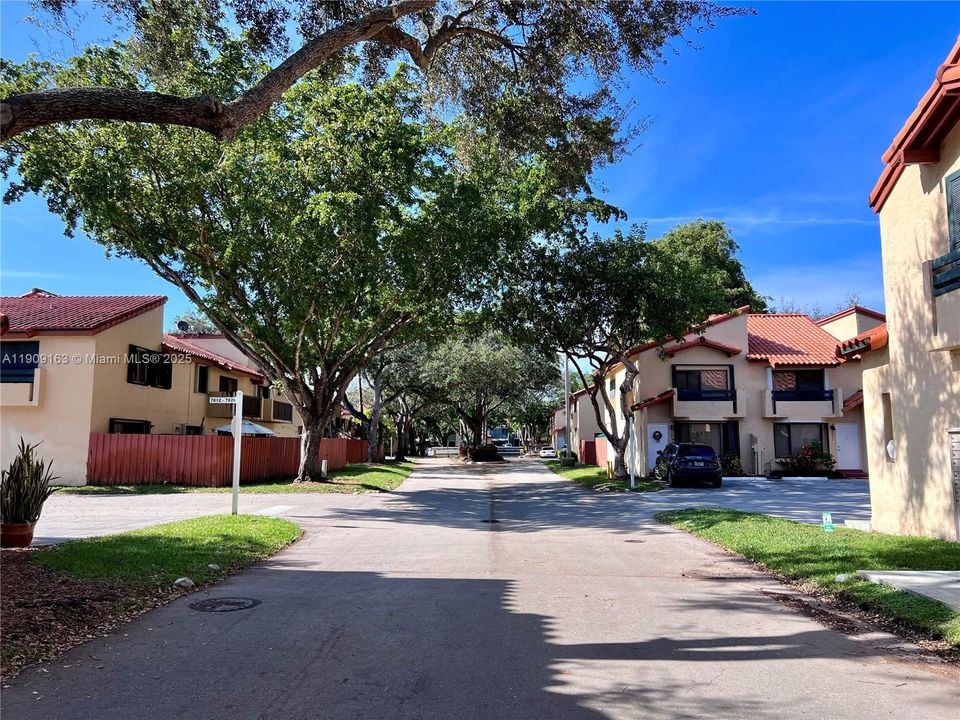 En Venta: $464,900 (2 camas, 1 baños, 1152 Pies cuadrados)